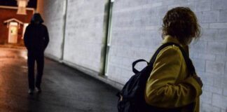 Terrore ad Ercolano, 34enne arrestato per stalking alla ex: "Devi essere mia e di nessun altro"