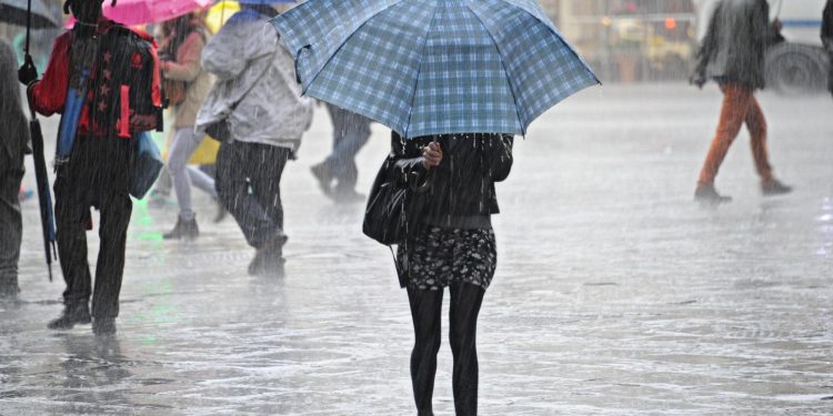 Meteo in Campania, si cambia ancora: temperature in forte calo e precipitazioni. In Italia è atteso il “Big Snow”