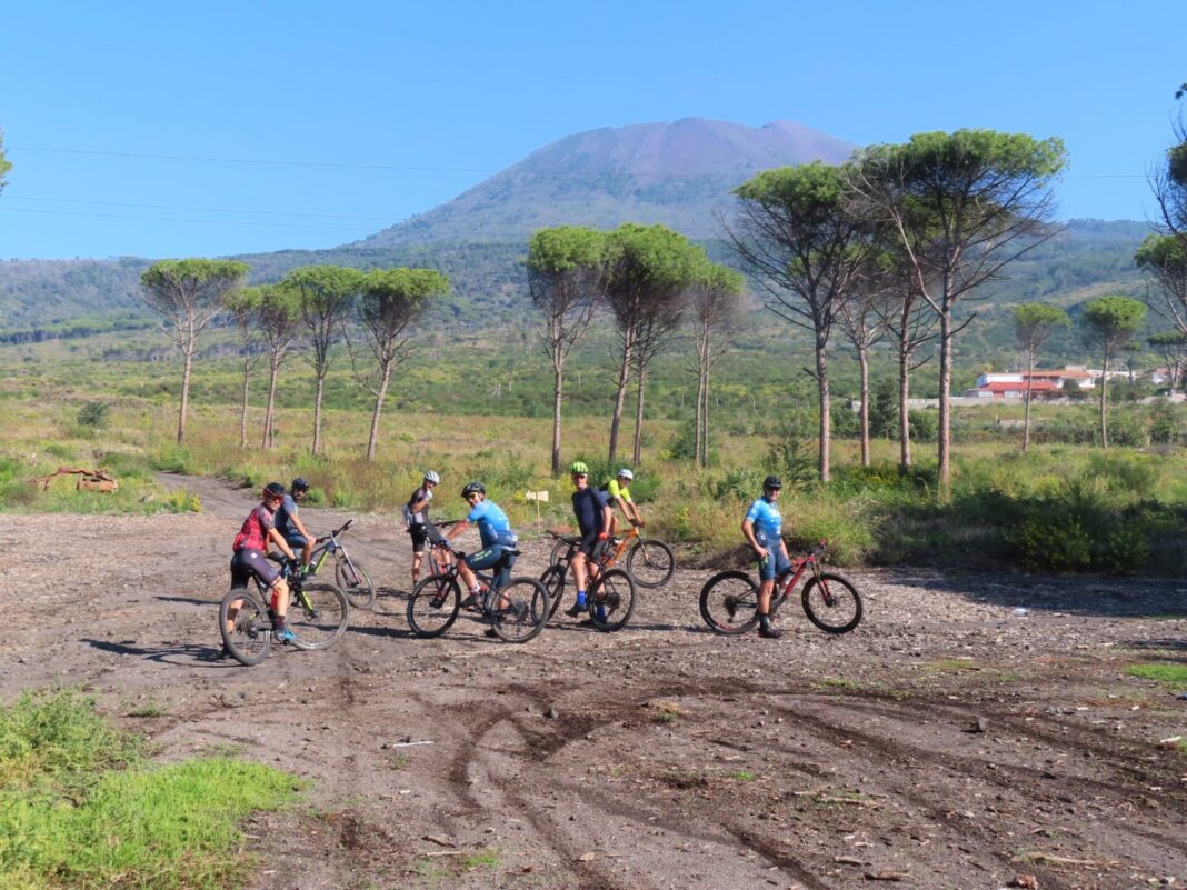 A Torre del Greco la Cicloturistica del Vesuvio