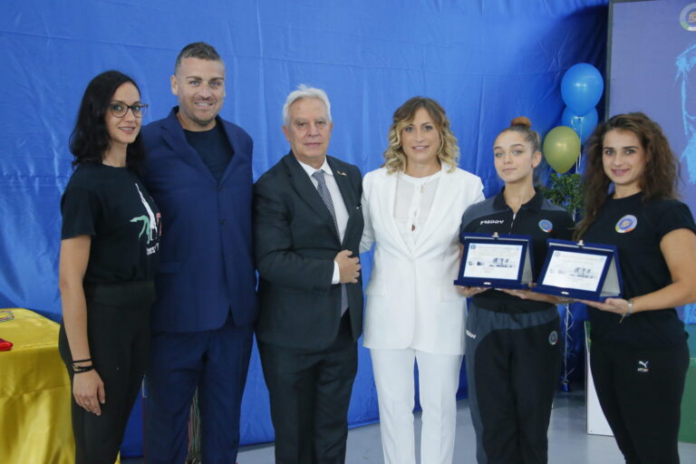 Ginnastica Aerobica, il club vesuviano Fitness Trybe eccellenza campana Gold