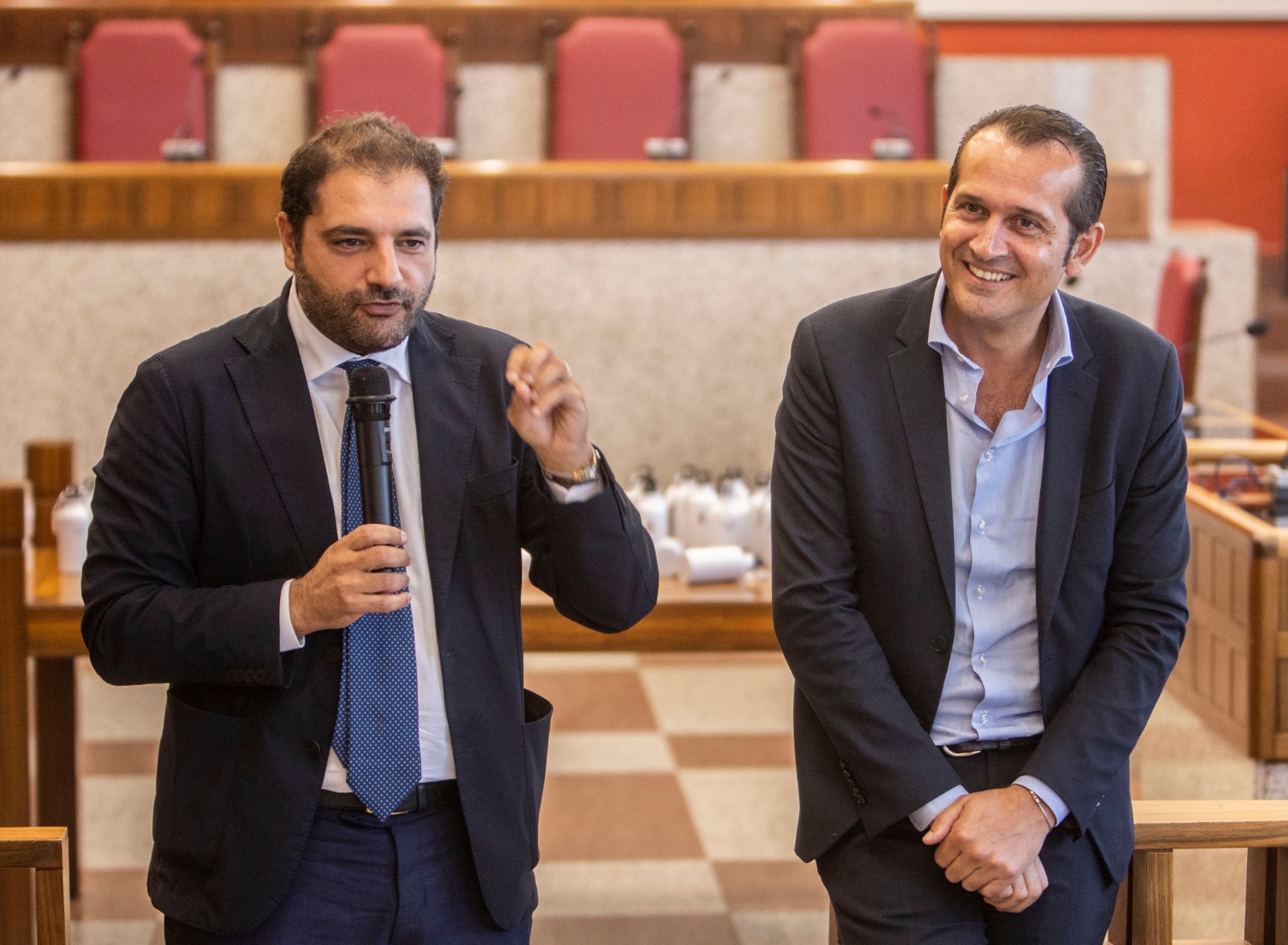 Gragnano plastic free 1.600 borracce consegnate alle scuole primarie