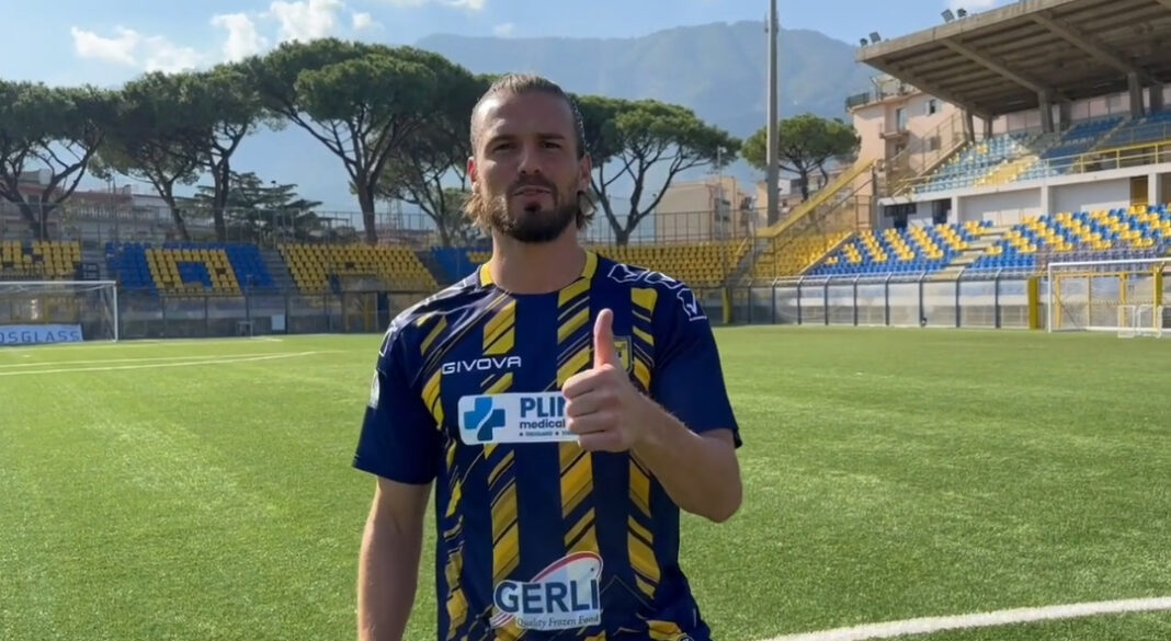 Juve Stabia, arriva il bomber Christian Santos