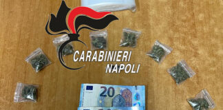 mamma figlia spaccio droga napoli
