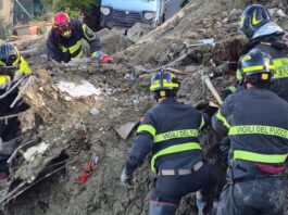 ischia frana dispersi vigili del fuoco