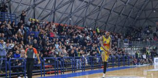 Givova Scafati sul campo della capolista Virtus Segafredo Bologna