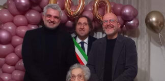 Festa a Santa Maria la Carità per i 100 anni di nonna Carmela santa maria la carità festa 100 anni
