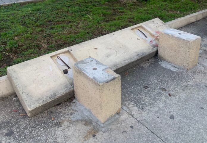 castellammare raid vandalico