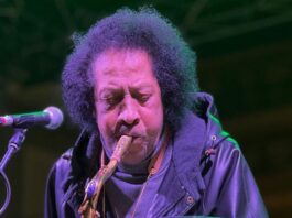 Pomigliano, grande successo per James Senese alla chiusura del “Winter Festival”