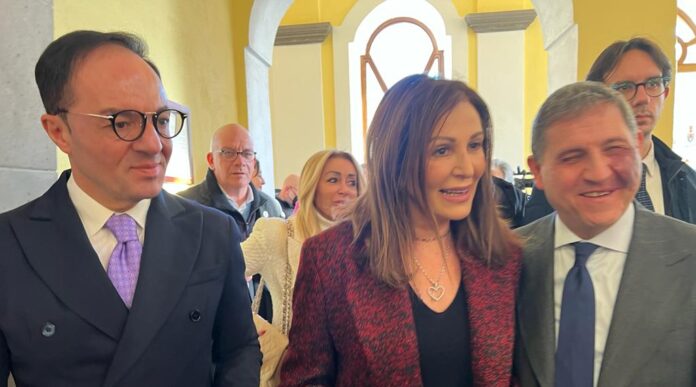 stati generali del turismo schiavo con santanchè