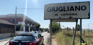 Giugliano, rinvenuto cadavere sotto il cavalcavia di Varcaturo Giugliano, parole in codice usate in una piazza di spaccio a due passi dal mare. Eseguita misura a carico di 11 persone
