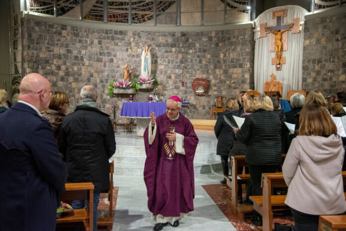 "La nostra gente custodisce tradizioni antiche e genuine": il messaggio del vescovo per gli operatori del turismo a Sorrento