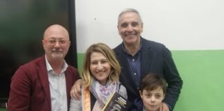A Torre Annunziata la presentazione di “Caminito”, l’ultimo libro di Maurizio De Giovanni: “Un’esperienza coinvolgente” A Torre Annunziata la presentazione di "Caminito", l'ultimo libro di Maurizio De Giovanni: "Un'esperienza coinvolgente"