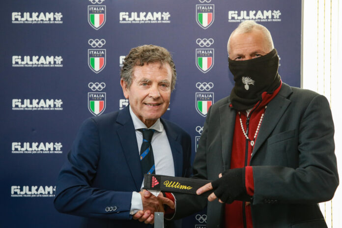 Conferita la cintura nera di judo al Capitano Ultimo