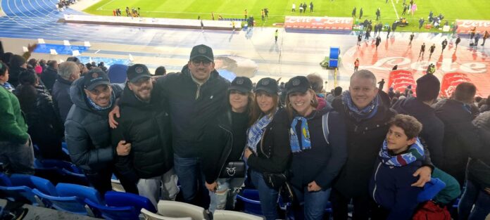 I giovani atleti della Waterpolo Napoli Lions allo stadio Maradona con EuTylia