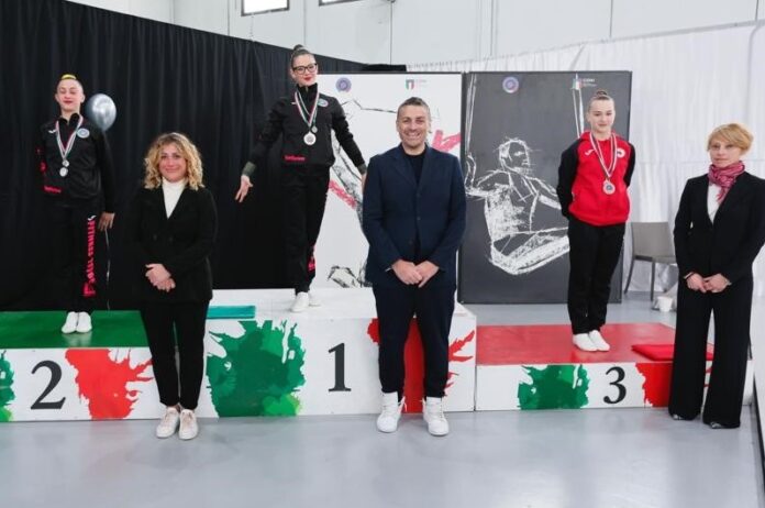 Ginnastica, Pomigliano d’oro con la Fitness Trybe nell’Aerobica