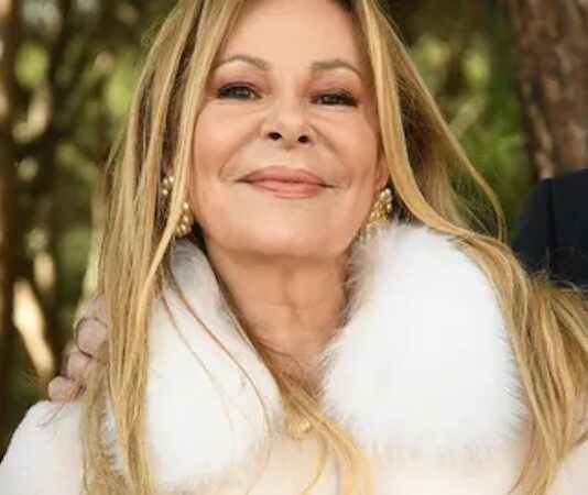 L'attrice spagnola Ana Obregón: "La bimba concepita dal seme di mio figlio"