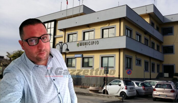 Volla, il consigliere Donato sempre più duro con l'amministrazione: "Dimettetevi, avete fallito"