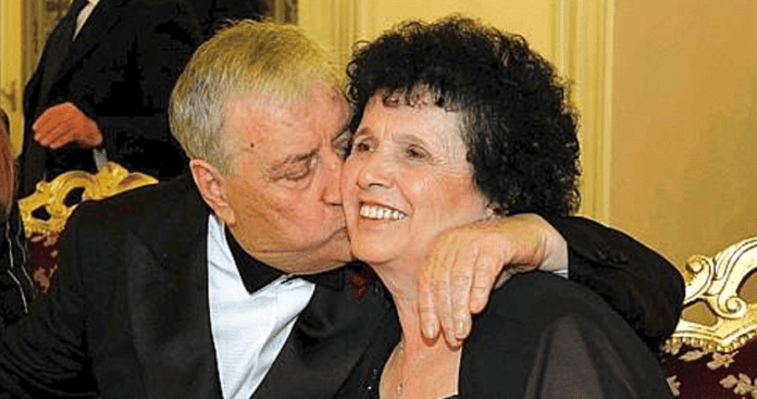 Lutto nel mondo della musica napoletana: addio a Rosa Serrapiglia, vedova di Mario Merola