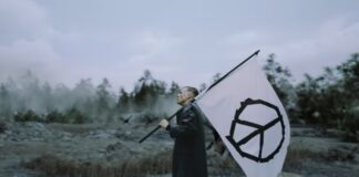 La nuova canzone di Bryan Adams contro la guerra