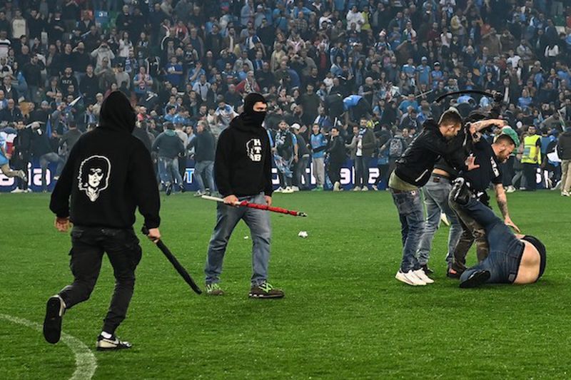 Scontri ultras udinese-napoli