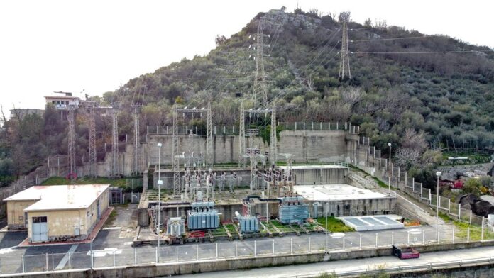 Vico Equense, allarme emissioni elettromagnetiche: scoppia il caso ad Arola. "I parlamentari scrivono ai Ministri"