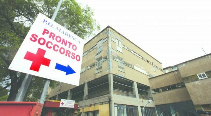Torre del Greco, ospedale Maresca: denunciato un uomo per danneggiamento