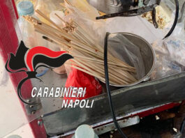 Afragola, blitz dei carabinieri tra gli ambulanti durante i festeggiamenti per il Santo Patrono: scattano i sequestri