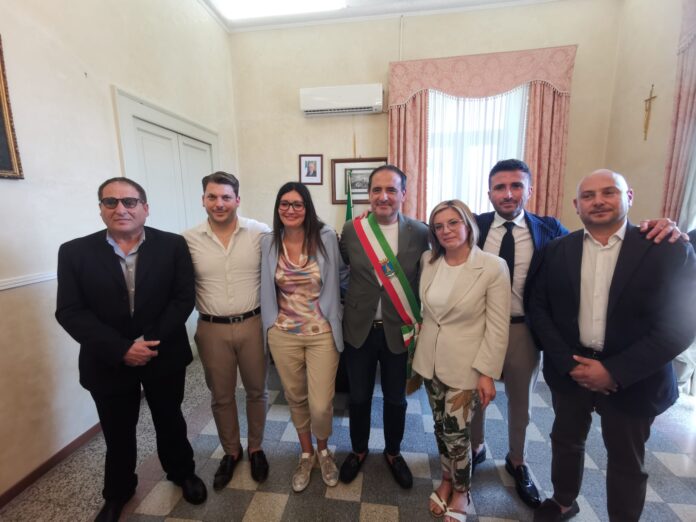 Givova Scafati, gli auguri alla nuova giunta comunale