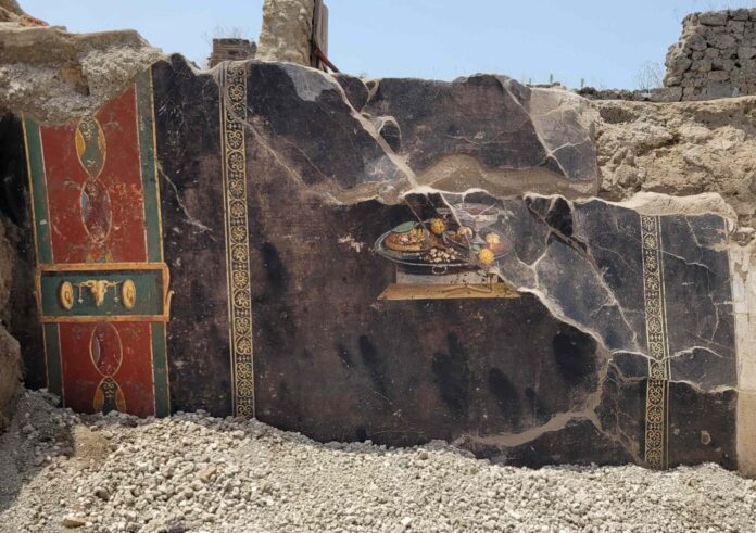 Una natura morta negli Scavi della Regio IX: emergono nuove meraviglie al Parco Archeologico di Pompei