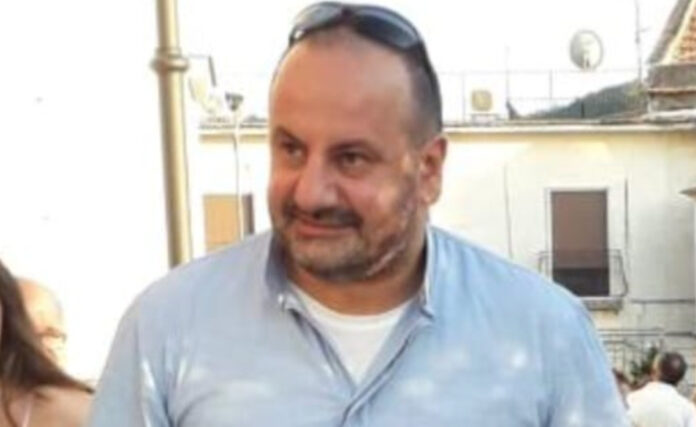 Castellammare, addio a don Antonio Staiano: il parroco dell'Annunziatella muore a 50 anni Castellammare, addio a don Antonio Staiano: il parroco dell'Annunziatella muore a 50 anni