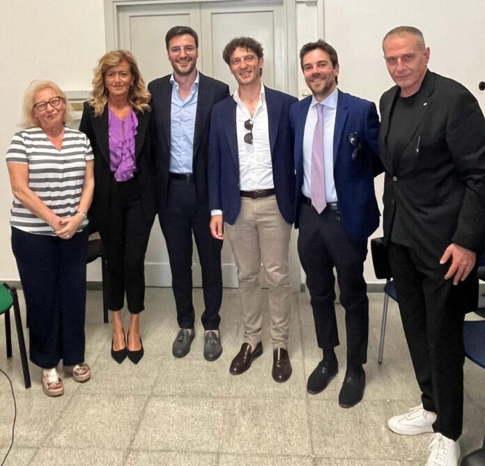 Palma Campania, ecco la giunta. Ai consiglieri comunali incarichi di collaborazione col sindaco Palma Campania, ecco la giunta. Ai consiglieri comunali incarichi di collaborazione col sindaco