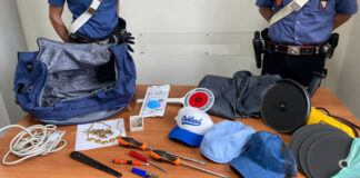Marano di Napoli, cugini forzano una cassaforte e portano via gioielli: bloccati ed arrestati