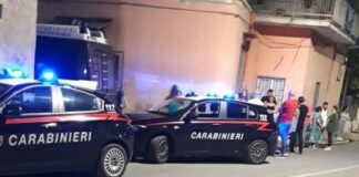 tragedia familiare a Mariglianella, uccide il figlio e si spara