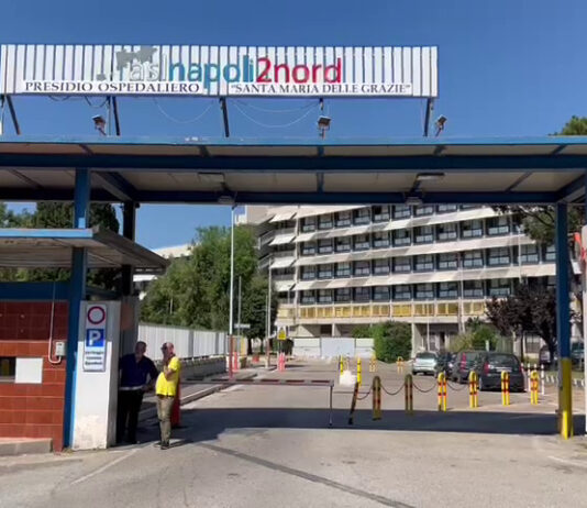 Pozzuoli: accoltellato al petto un 23enne di Giugliano all'uscita della discoteca. Operato è in rianimazione, ma non in pericolo di vita