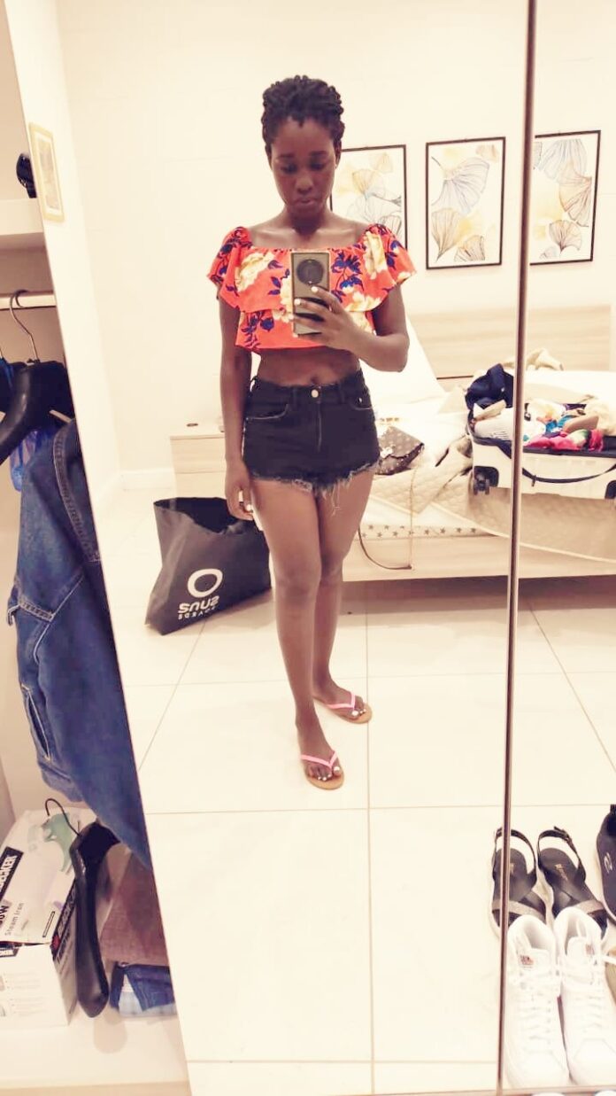 Castellammare, ritrovata la ragazza straniera scomparsa: sarebbe diretta in Germania Castellammare, ritrovata la ragazza straniera scomparsa: sarebbe diretta in Germania