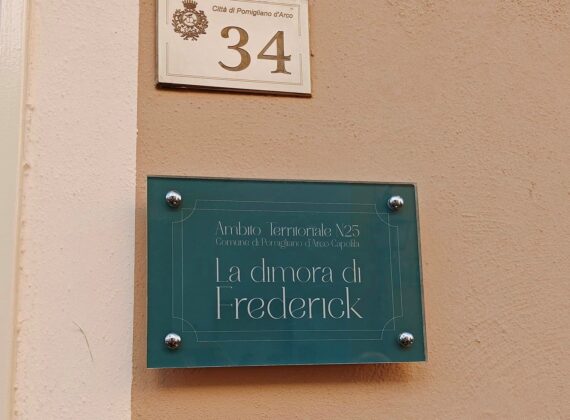 Pomigliano d’Arco, l’addio commosso della città a Frederick