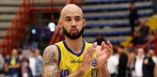 David Logan resta in gialloblù Givova Scafati ha rinnovato l'accordo contrattuale