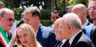 Frecciarossa Roma-Pompei, l'ironia del Presidentissimo: "Arriva ogni mese, niente di meno!"