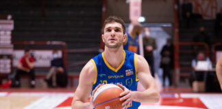 Givova Scafati, il capitano Riccardo Rossato ha rinnovato l'accordo contrattuale