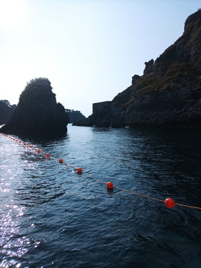 Boe per impedire il transito a Crapolla e ai Galli Boe per impedire il transito a Crapolla e ai Galli