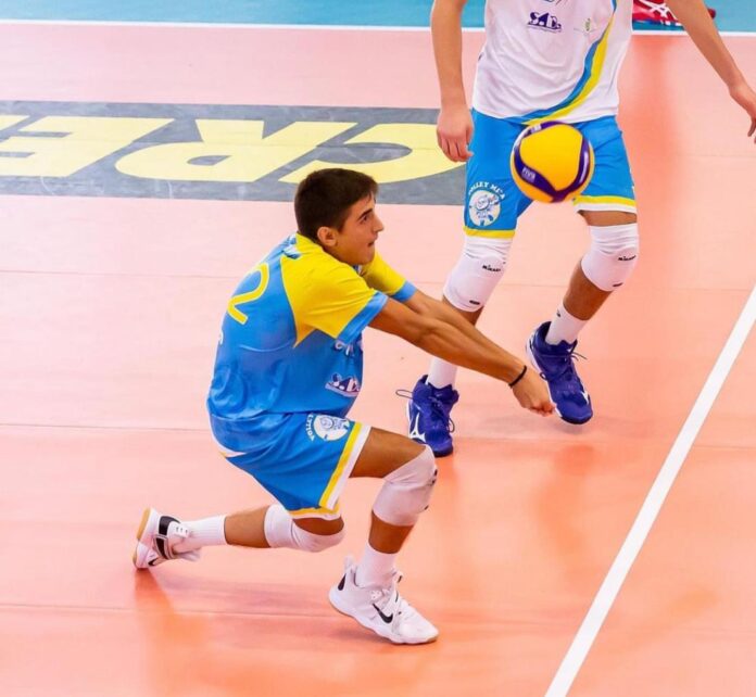 Il giovane libero Edoardo Spignese vestirà la maglia della Wow Green House Aversa Il giovane libero Edoardo Spignese vestirà la maglia della Wow Green House Aversa