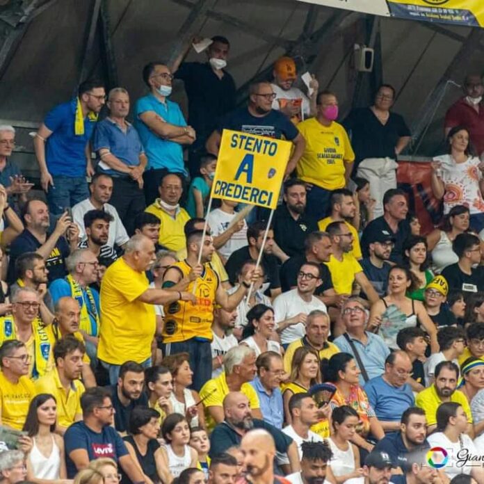 Lo staff tecnico 20232024 della Givova Scafati