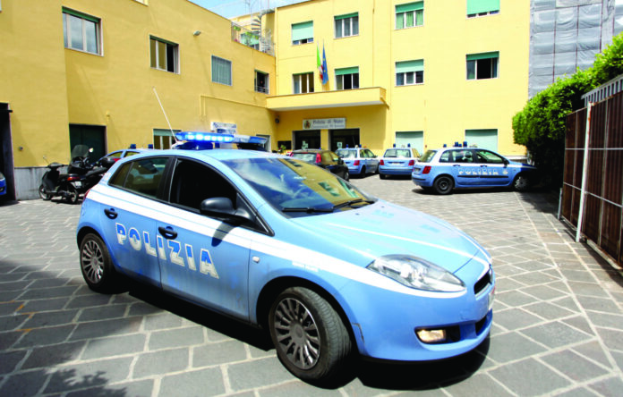Sorrento: “In vacanza con la moglie”. La Polizia arresta un 35enne olandese ricercato