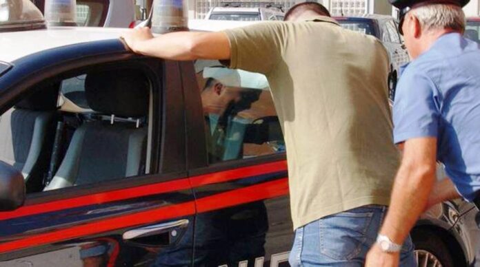 Carabinieri arrestano boscoreale