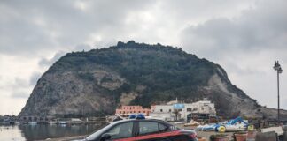 Ischia: truffe in danno di anziano. Carabinieri denunciano 2 ragazzi