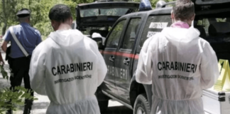 Marano, trovato un cadavere carbonizzato in un'auto: è di un 47enne pregiudicato