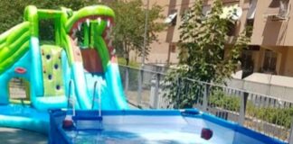 San Giovanni-Barra: un "area relax" nel cortile di una scuola, denunciata 31enne