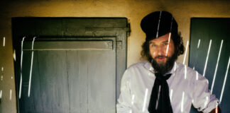 Vinicio Capossela vince la Targa Tenco 2023 nella categoria Miglior Album in assoluto con l’ultimo lavoro discografico Tredici canzoni urgenti
