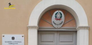 Prodotti non sicuri in vendita, operazione a largo raggio della guardia di finanza nel Cilento: sigilli a 13mila articoli