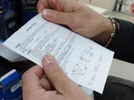 Pagani, blitz delle fiamme gialle: sequestrati 50mila prodotti pericolosi. Segnalato il titolare dell'esercizio